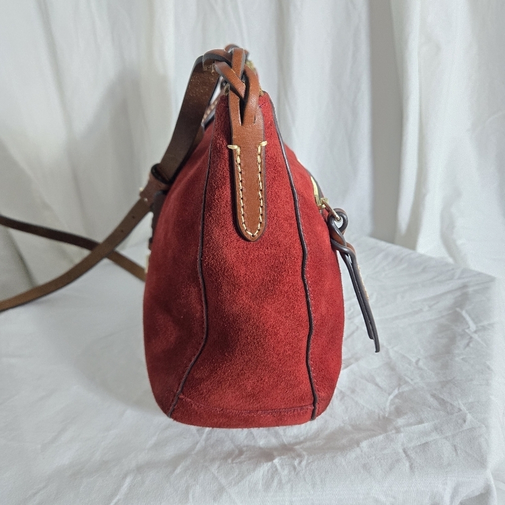 Beautiful Dooney & Bourke Crossbody - Picture 7 of 17